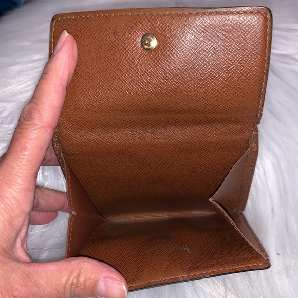 Louis Vuitton Elise Wallet - Picture 5 of 15